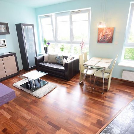 Elegant Apartment Arkadia Varsó Kültér fotó