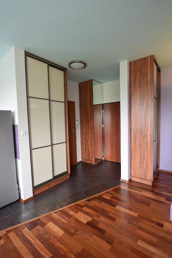 Elegant Apartment Arkadia Varsó Kültér fotó